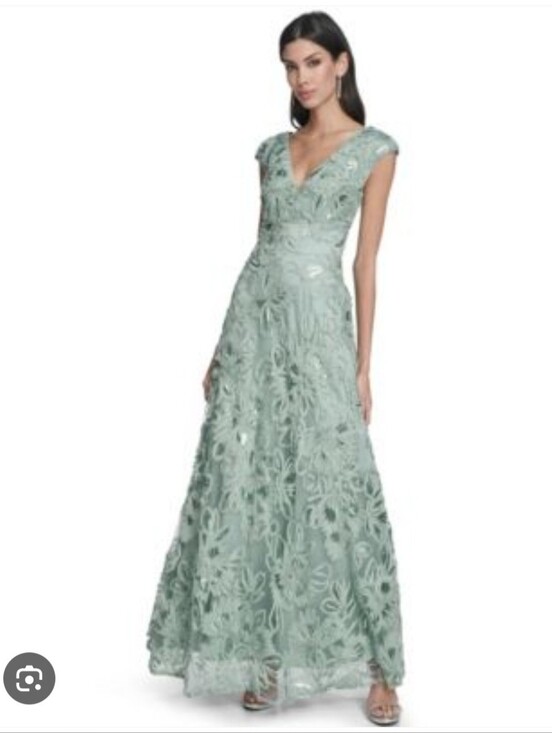 Eliza J Dresses & Skirts - Eliza JWomen's V-Neck Ball Gown